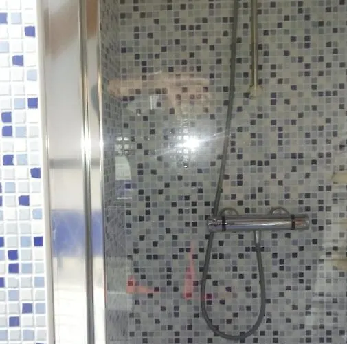 Il Cielo In Una Stanza Guest house